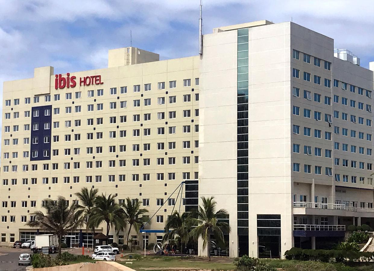 Ibis Salvador Rio Vermelho Exterior foto